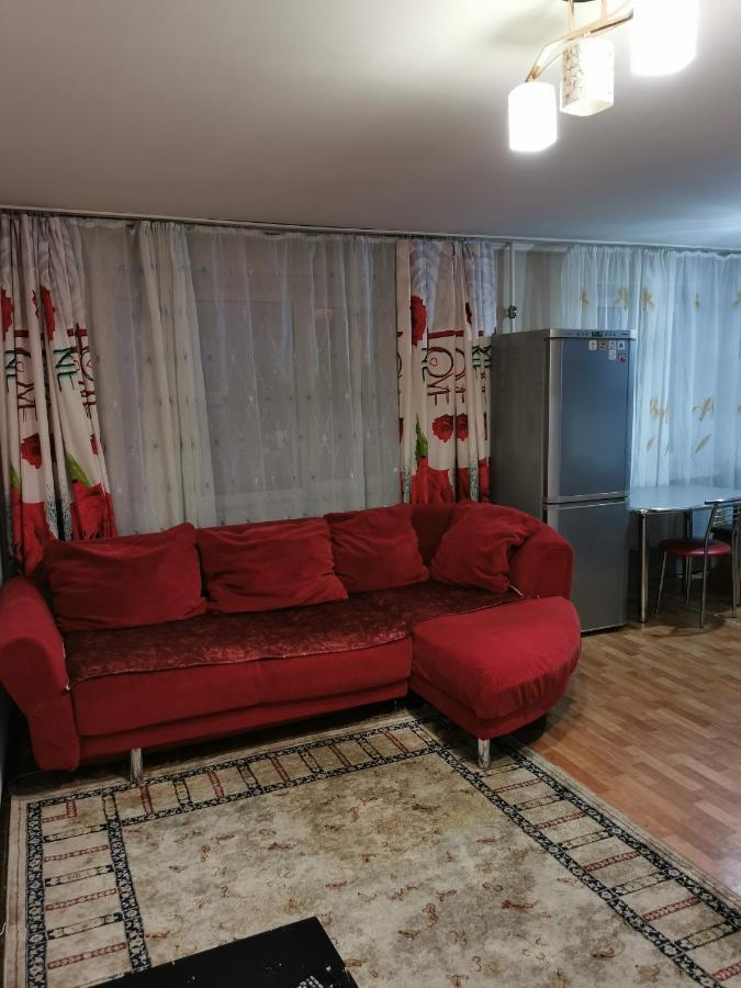 2 Комн Квартира В Центре По Пушкина Kostanay Extérieur photo